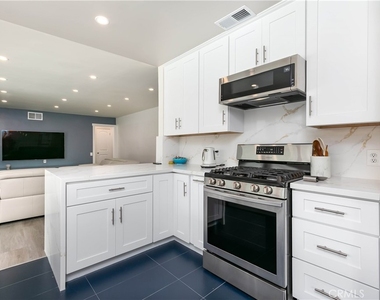 24510 Welby - Photo Thumbnail 8