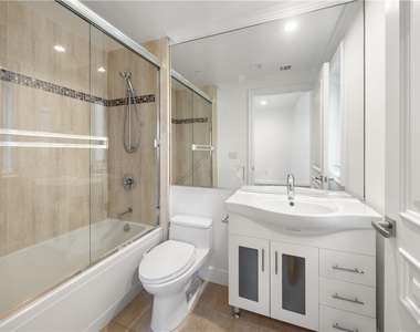 918 S Wooster Street - Photo Thumbnail 32