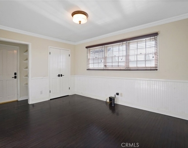 12281 Woodley Avenue - Photo Thumbnail 30