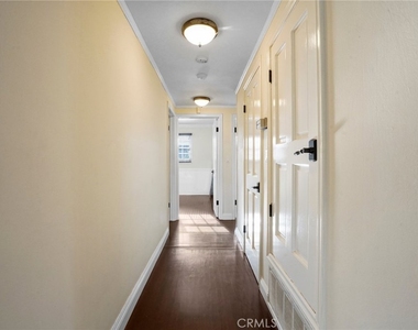 12281 Woodley Avenue - Photo Thumbnail 22