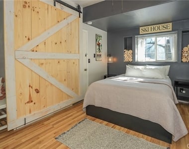 325 Hilltop Lane - Photo Thumbnail 15