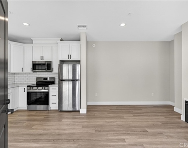 8412 Burnet Avenue - Photo Thumbnail 1