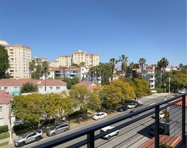 600 S Ridgeley - Photo Thumbnail 19