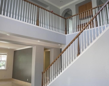 1050 White Alder Avenue - Photo Thumbnail 15