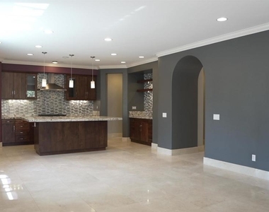 1050 White Alder Avenue - Photo Thumbnail 22