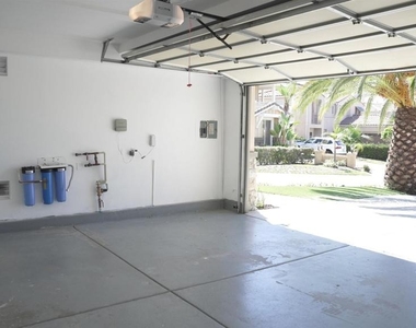 1050 White Alder Avenue - Photo Thumbnail 46