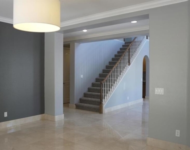 1050 White Alder Avenue - Photo Thumbnail 18