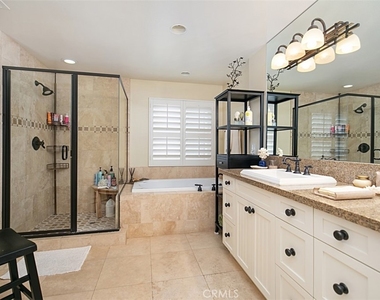 208 E Balboa Boulevard - Photo Thumbnail 33