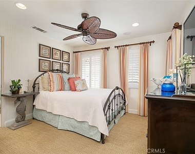 208 E Balboa Boulevard - Photo Thumbnail 24