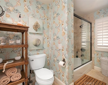 208 E Balboa Boulevard - Photo Thumbnail 26