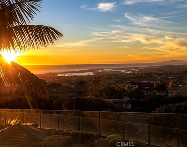 5 Pelican Hill - Photo Thumbnail 1