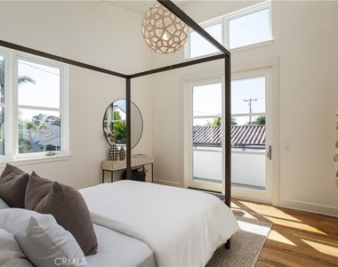 2217 Laurel - Photo Thumbnail 16