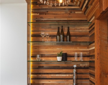 2217 Laurel - Photo Thumbnail 6