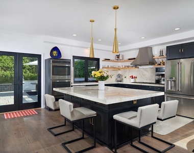 2739 Argonauta Street - Photo Thumbnail 14