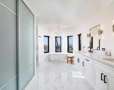 2739 Argonauta Street - Photo Thumbnail 22