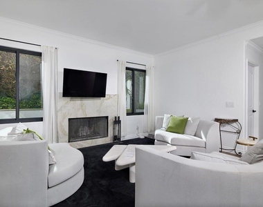 2739 Argonauta Street - Photo Thumbnail 12
