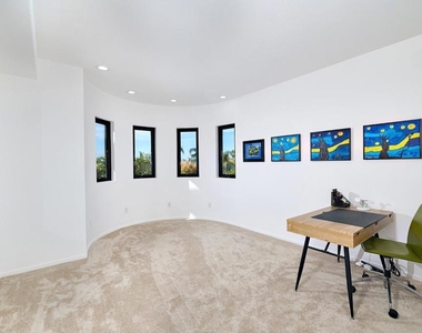 2739 Argonauta Street - Photo Thumbnail 17