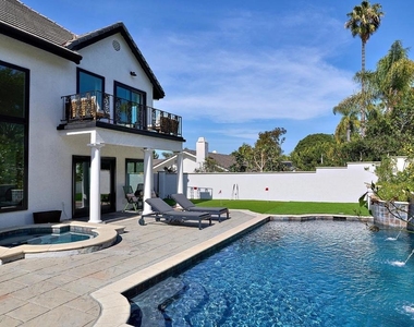 2739 Argonauta Street - Photo Thumbnail 40