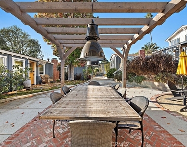 233 Cajon Street - Photo Thumbnail 13