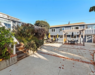 233 Cajon Street - Photo Thumbnail 15