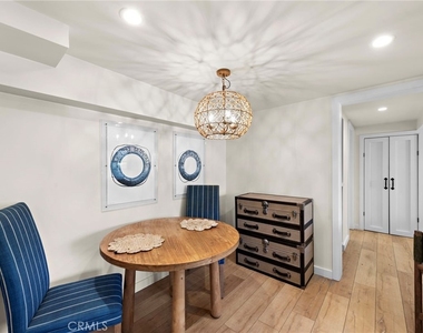 233 Cajon Street - Photo Thumbnail 4