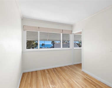 245 Aster - Photo Thumbnail 10