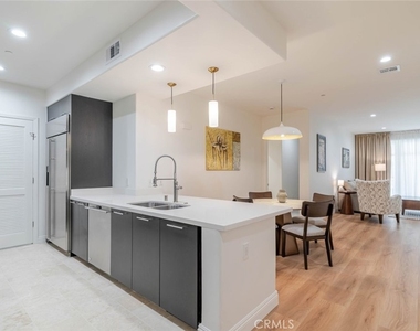 352 Caruso Avenue - Photo Thumbnail 11