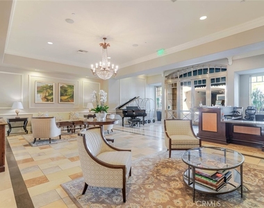 352 Caruso Avenue - Photo Thumbnail 3