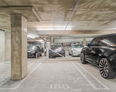 352 Caruso Avenue - Photo Thumbnail 29