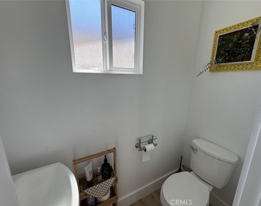 68695 F - Photo Thumbnail 19