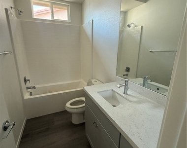 3058 Shorthorn - Photo Thumbnail 2