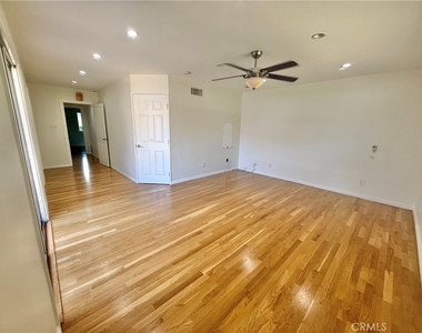 61 E Orange Grove - Photo Thumbnail 45