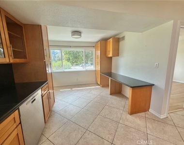 61 E Orange Grove - Photo Thumbnail 25