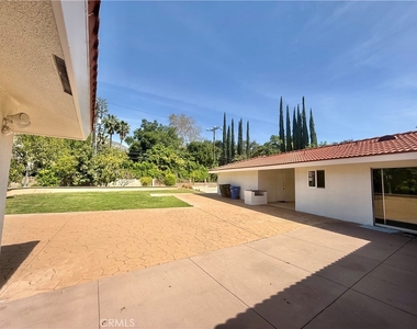 61 E Orange Grove - Photo Thumbnail 55