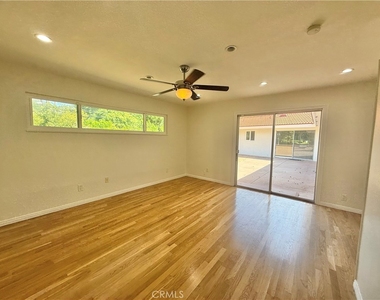 61 E Orange Grove - Photo Thumbnail 47