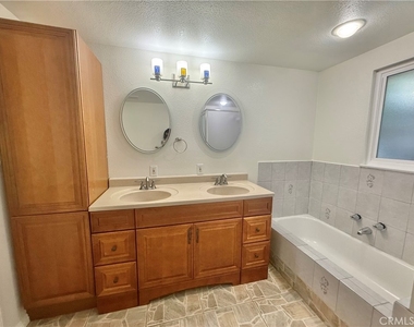 61 E Orange Grove - Photo Thumbnail 39