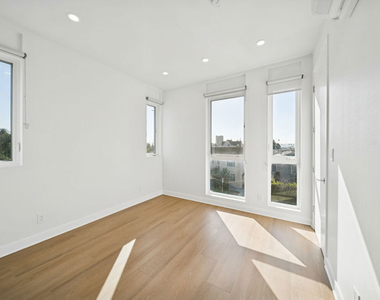 4523 St Elmo Drive - Photo Thumbnail 21