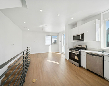4523 St Elmo Drive - Photo Thumbnail 13