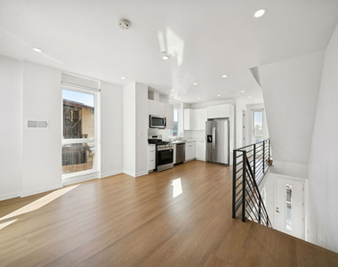 4523 St Elmo Drive - Photo Thumbnail 9