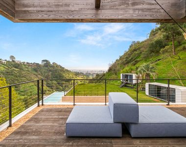 11531 Orum Road - Photo Thumbnail 14