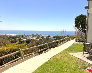 6232 Tapia Drive - Photo Thumbnail 28