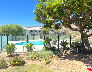 6232 Tapia Drive - Photo Thumbnail 29