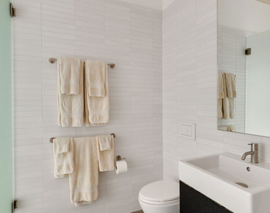 27044 Sea Vista Drive - Photo Thumbnail 34