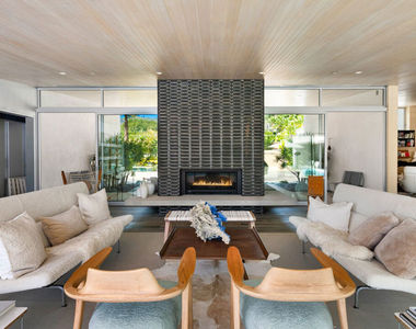 27044 Sea Vista Drive - Photo Thumbnail 11