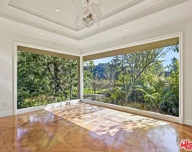 1681 Stone Canyon Road - Photo Thumbnail 34