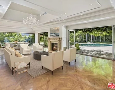1681 Stone Canyon Road - Photo Thumbnail 2