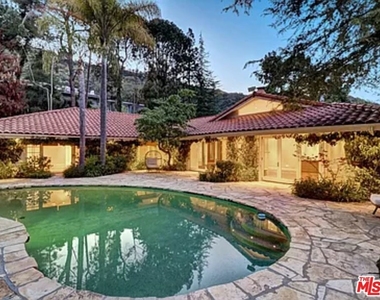 1681 Stone Canyon Road - Photo Thumbnail 51