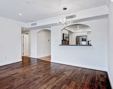 1520 S Shenandoah Street - Photo Thumbnail 10