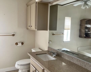 38153 Noble Canyon Drive - Photo Thumbnail 21