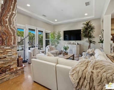 104 Azzuro Drive - Photo Thumbnail 16